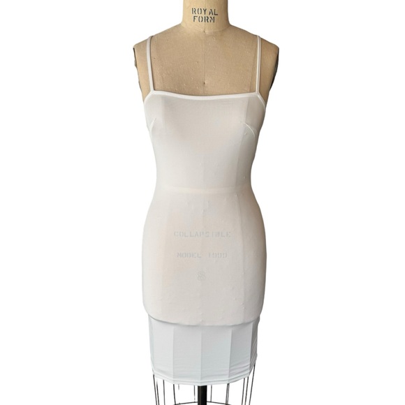 Lulus Dresses & Skirts - Lulu’s White Mini Dress